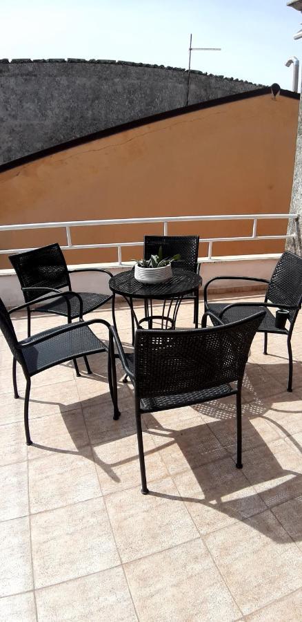 Happy Holiday Palazzolo Acreide Exterior foto